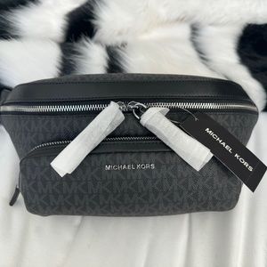 Michael Kors Belt Bag - Black
